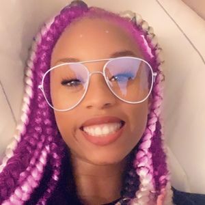 Meet your Posher, Tracey